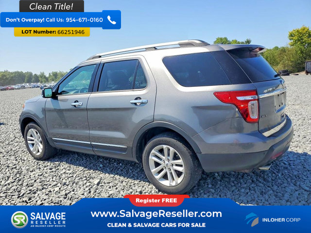 Used 2013 Ford Explorer XLT AWD/4WD image 3