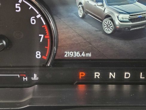 Used 2022 Ford Maverick Lariat FWD image 16