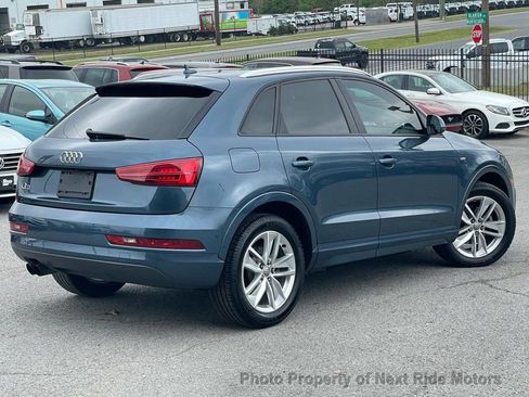 Used 2018 Audi Q3 2.0T Premium image 2