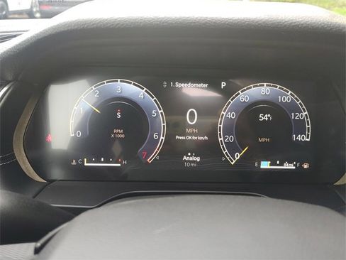 New 2025 Jeep Grand Cherokee Altitude image 18