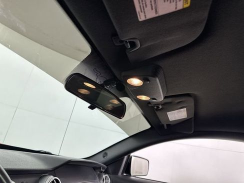 Used 2006 Ford Mustang GT Premium image 19