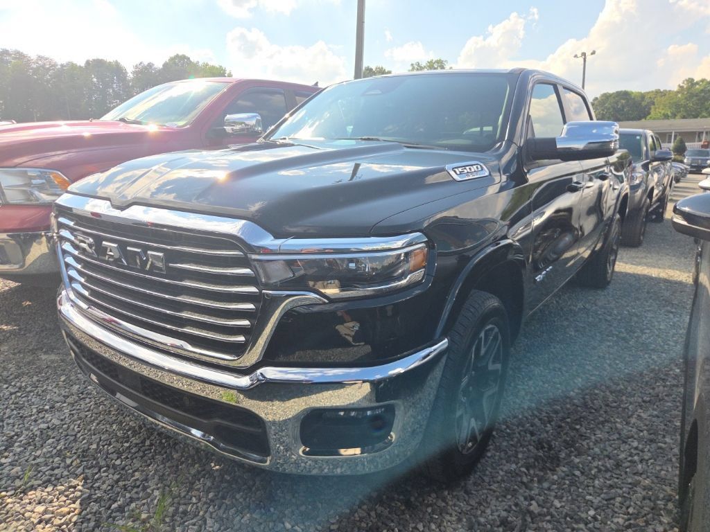 Used 2025 RAM 1500 Laramie w/ Bed Utility Group AWD/4WD image 1