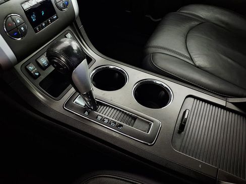 Used 2012 Chevrolet Traverse LT w/ LPO, 'HIT The Road' Package image 21