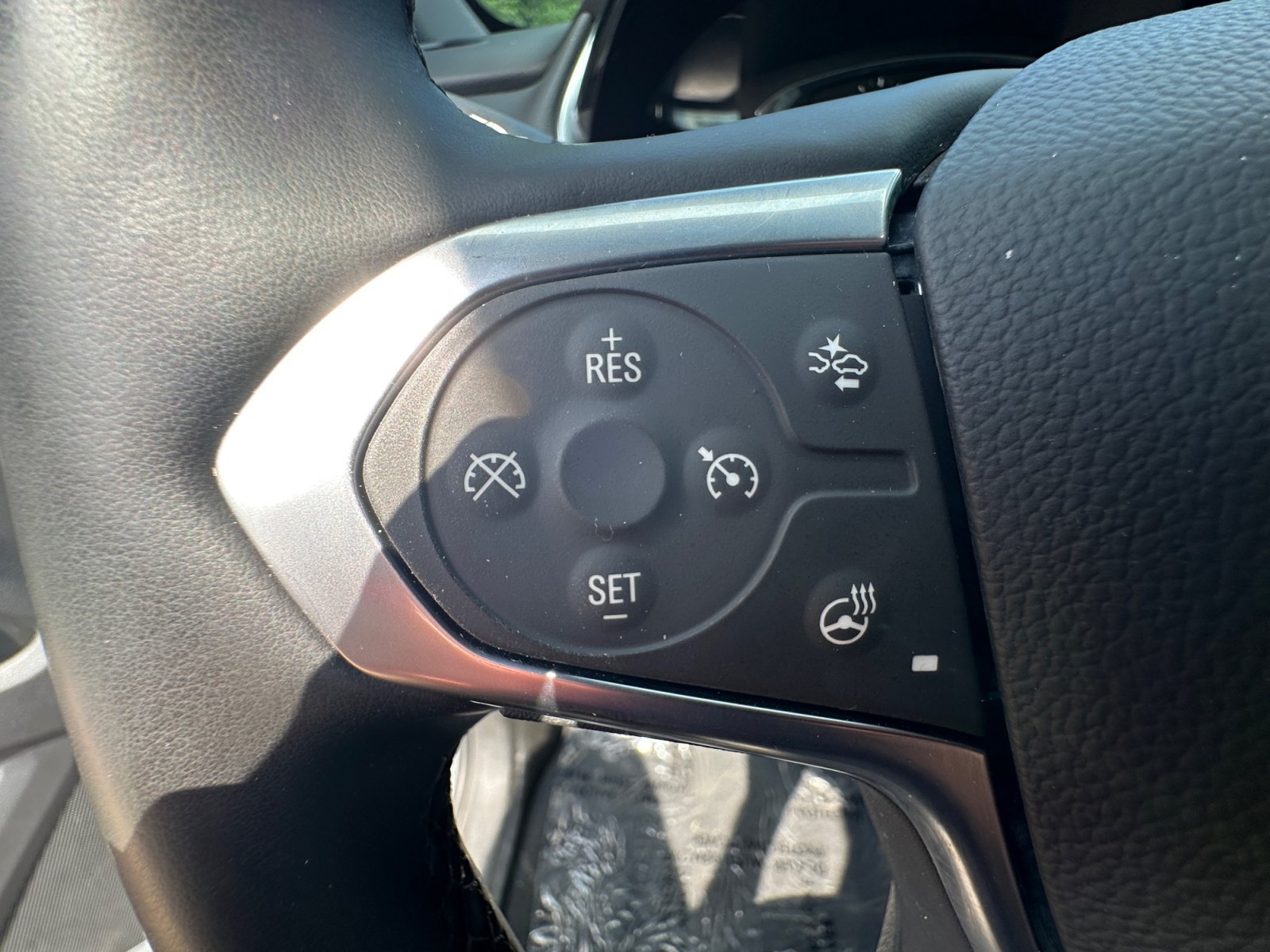 Used 2023 Chevrolet Traverse RS AWD/4WD image 21