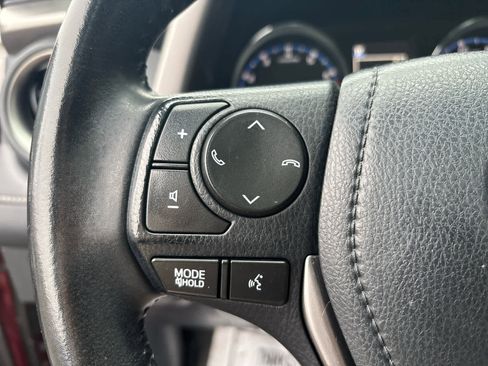 Used 2018 Toyota RAV4 Limited image 20