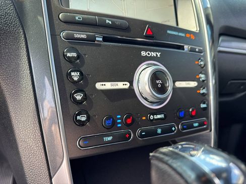 Used 2018 Ford Explorer Sport w/ Equipment Group 401A AWD/4WD image 23