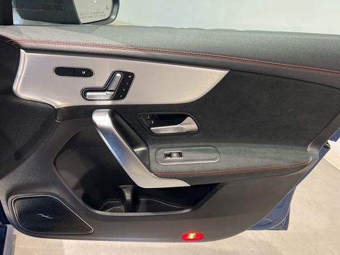 Used 2025 Mercedes-Benz CLA 250 4MATIC image 43