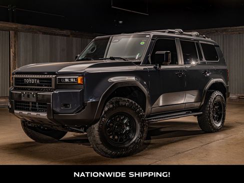 Used 2026 Toyota Land Cruiser w/ Premium Package AWD/4WD image 4