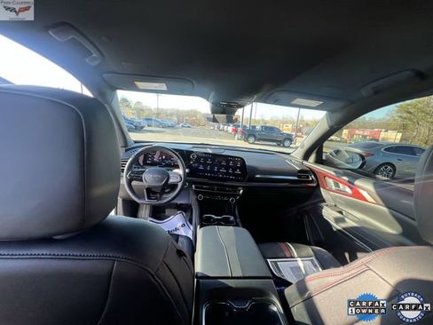 Certified 2026 Chevrolet Traverse RS w/ LPO, Floor Liner Package image 19