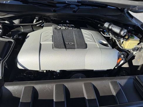 Used 2012 Audi Q7 TDI Premium image 18