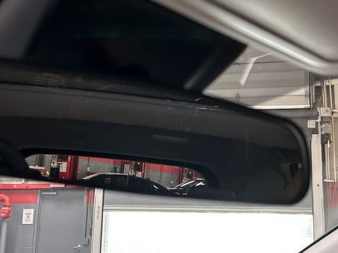 Used 2025 Toyota RAV4 XLE w/ Convenience Package FWD image 15