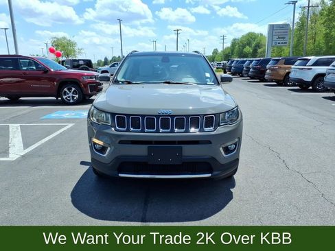 Used 2020 Jeep Compass Limited AWD/4WD image 3