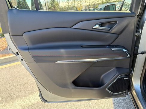 Certified 2024 Chevrolet Traverse Z71 w/ Enhanced Driving Package image 22