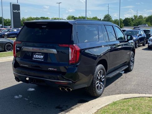 Used 2022 GMC Yukon XL AT4 AWD/4WD image 7