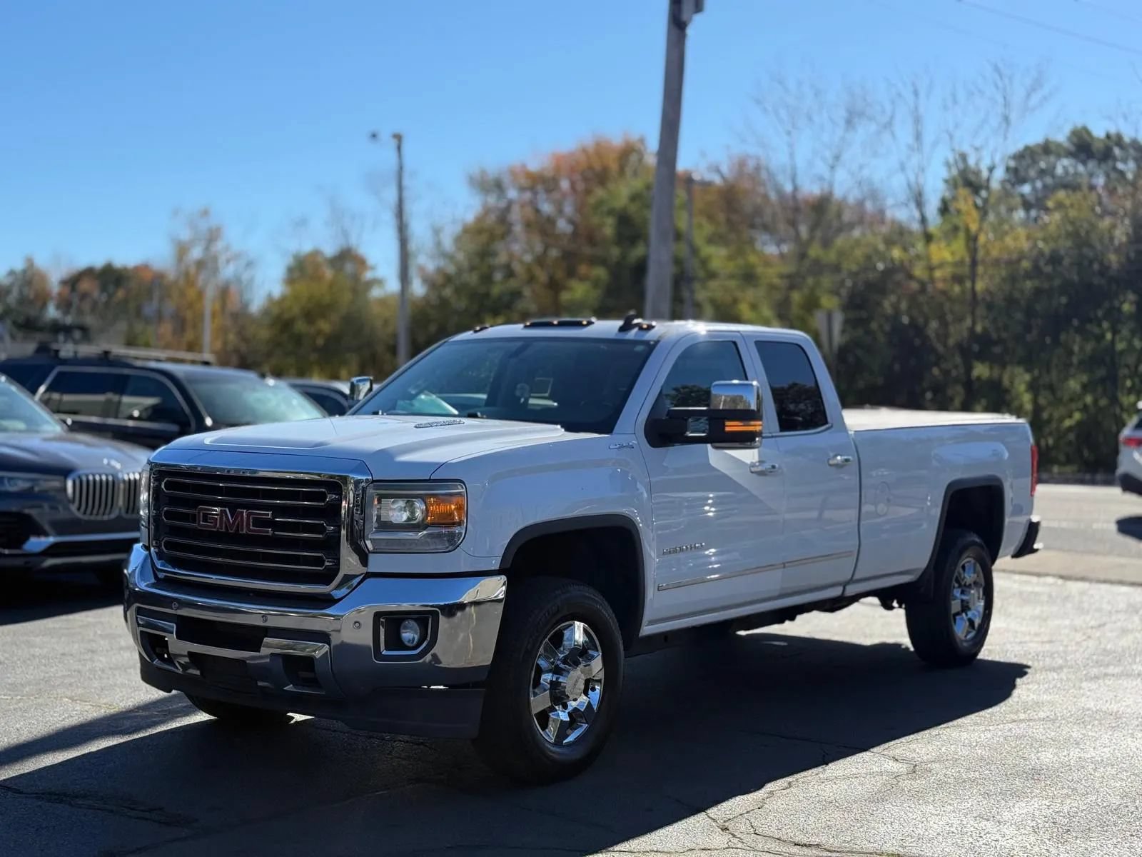 Used 2015 GMC Sierra 2500 SLT AWD/4WD image 2