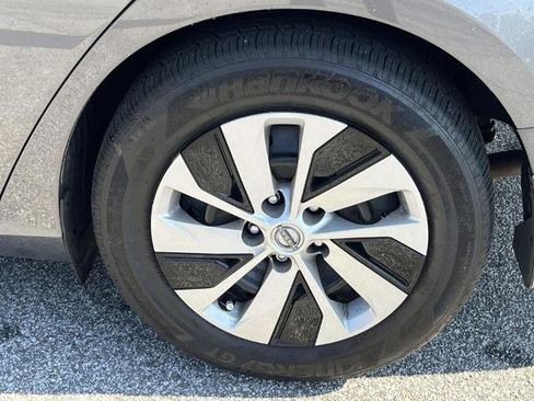 Certified 2025 Nissan Altima 2.5 S image 30