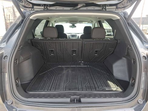 Used 2023 Chevrolet Equinox LT image 27