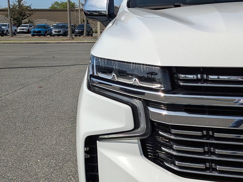 Certified 2024 Chevrolet Tahoe Premier RWD image 9