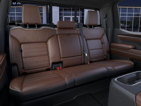 New 2026 GMC Sierra 1500 Denali Ultimate w/ LPO, Black Badging Package image 41