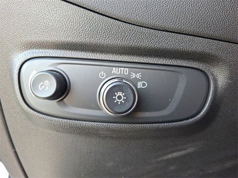 Certified 2024 Chevrolet Equinox LT image 20