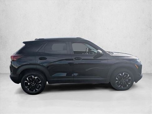 Used 2022 Chevrolet TrailBlazer LT w/ Convenience Package image 4