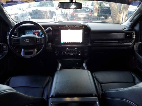 Used 2023 Ford F250 Lariat w/ Lariat Ultimate Package AWD/4WD image 12