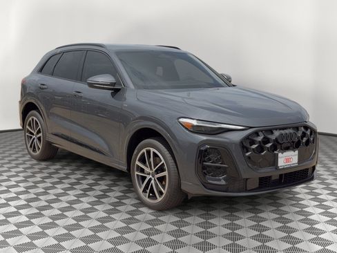 New 2026 Audi Q5 Premium AWD/4WD image 7