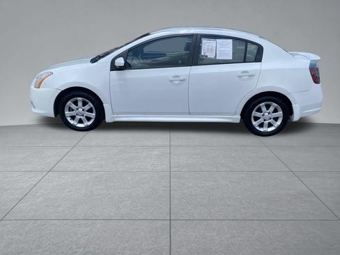 Used 2011 Nissan Sentra 2.0 SR FWD image 4