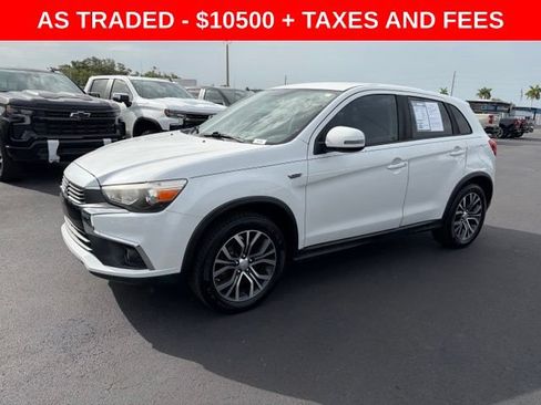 Used 2017 Mitsubishi Outlander Sport ES FWD image 3