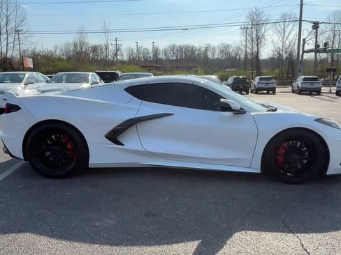 Used 2020 Chevrolet Corvette Stingray Premium Cpe w/ 3LT Preferred Equipment Group image 9