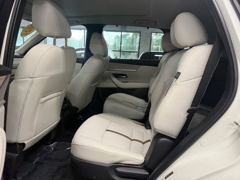 Used 2024 MAZDA CX-90 Plug-In Hybrid w/ Premium Plus image 15