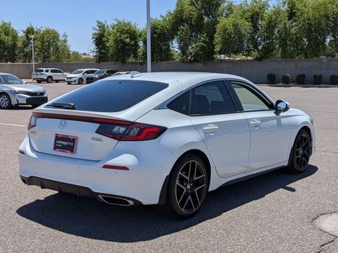 Used 2023 Honda Civic Sport Touring image 5