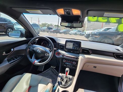 Used 2019 Hyundai Veloster Turbo Ultimate FWD image 5