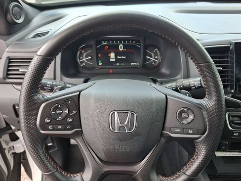 Used 2023 Honda Passport TrailSport image 22