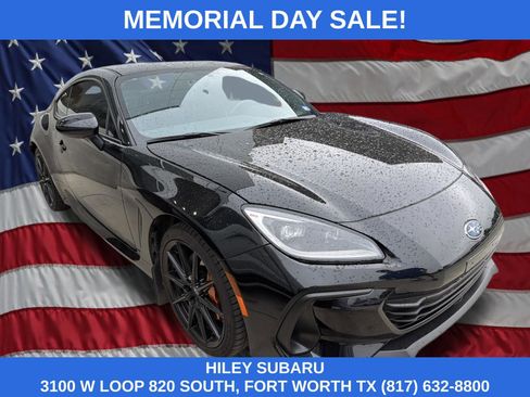 Used 2025 Subaru BRZ tS w/ Popular Package 1 RWD image 1