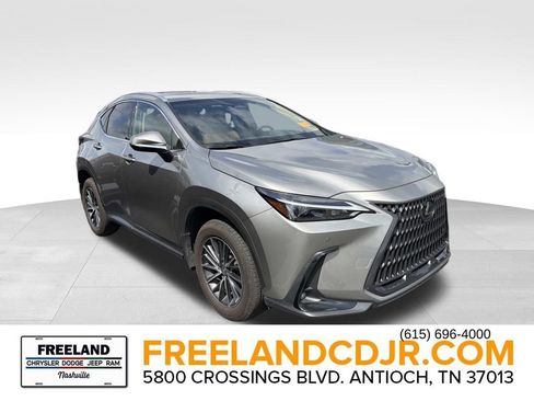 Used 2025 Lexus NX 250 FWD w/ Accessory Package (2T) image 1