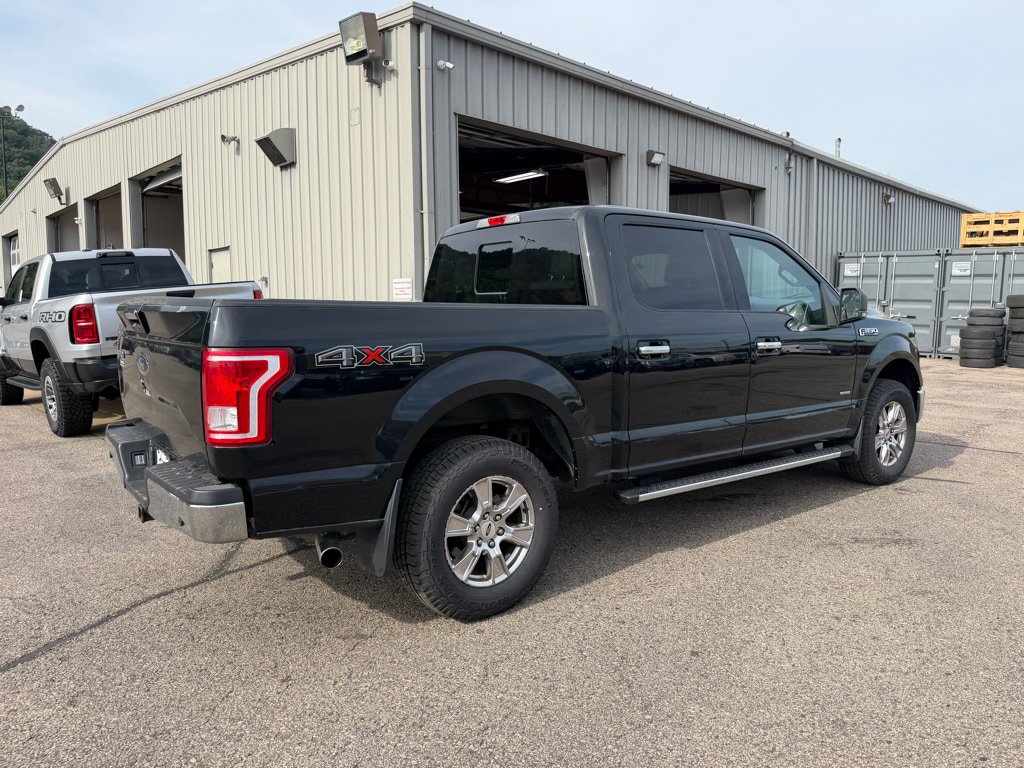 Used 2016 Ford F150 XLT w/ Equipment Group 302A Luxury AWD/4WD image 3
