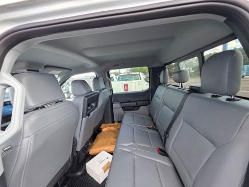 New 2025 Ford F550 4x4 Crew Cab Super Duty image 10