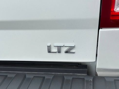 Certified 2017 Chevrolet Silverado 1500 LTZ Z71 w/ LTZ Plus Package AWD/4WD image 42
