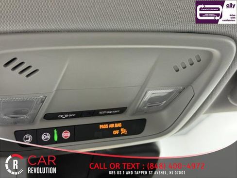 Used 2021 Chevrolet Malibu LT image 46