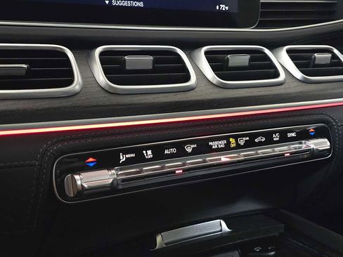 Used 2023 Mercedes-Benz GLE 53 AMG 4MATIC Coupe image 30