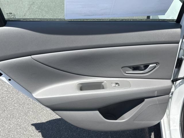 New 2026 Hyundai Elantra Sport FWD image 23