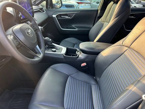 Used 2023 Toyota RAV4 XSE AWD/4WD image 11