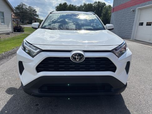 Certified 2024 Toyota RAV4 XLE AWD/4WD image 9