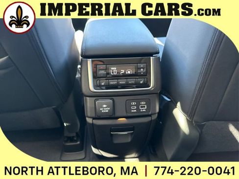 New 2025 Subaru Ascent Touring image 20