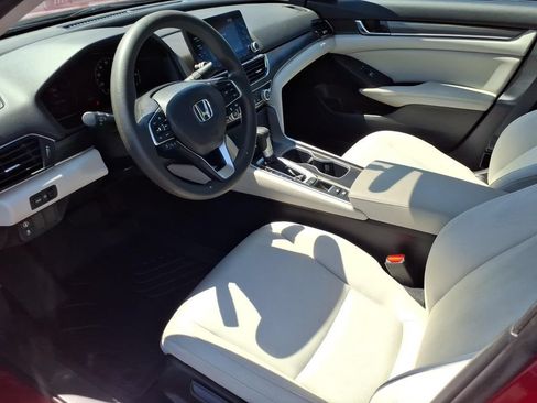Used 2019 Honda Accord LX image 14