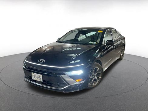 Used 2025 Hyundai Sonata SEL image 3