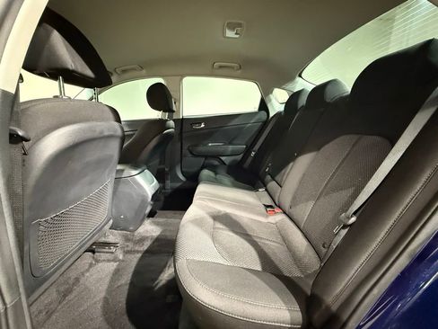 Used 2020 Kia Optima LX image 17