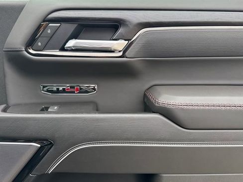 New 2026 GMC Sierra 1500 AT4X w/ LPO, Black Badging Package AWD/4WD image 19