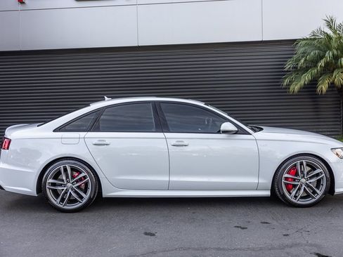 Used 2018 Audi S6 Premium Plus image 10